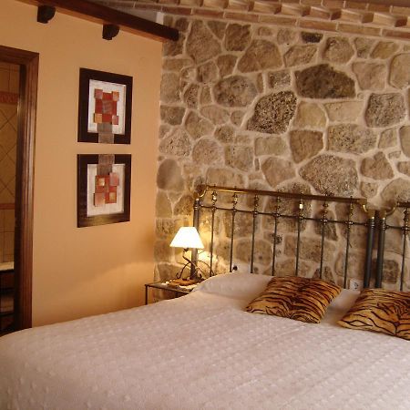 Hostal Casa Laure Y Mª Jose Arens de Lledo Zewnętrze zdjęcie