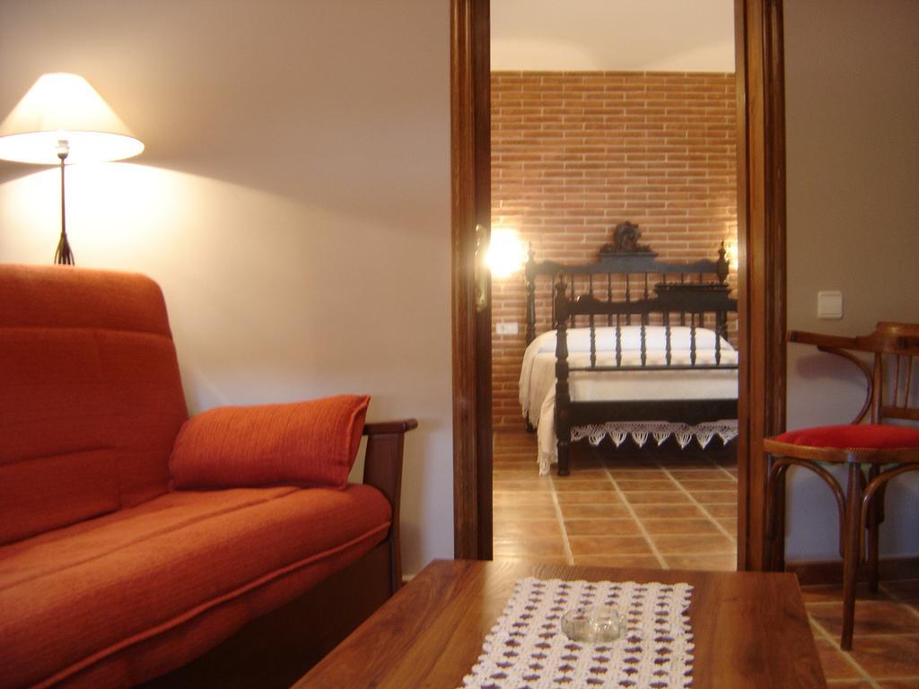 Hostal Casa Laure Y Mª Jose Arens de Lledo Zewnętrze zdjęcie