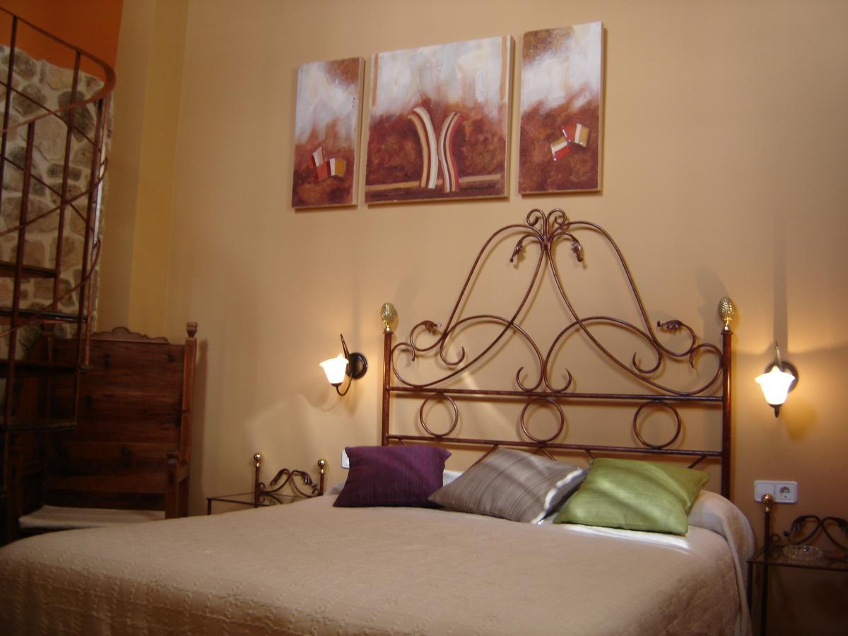Hostal Casa Laure Y Mª Jose Arens de Lledo Zewnętrze zdjęcie