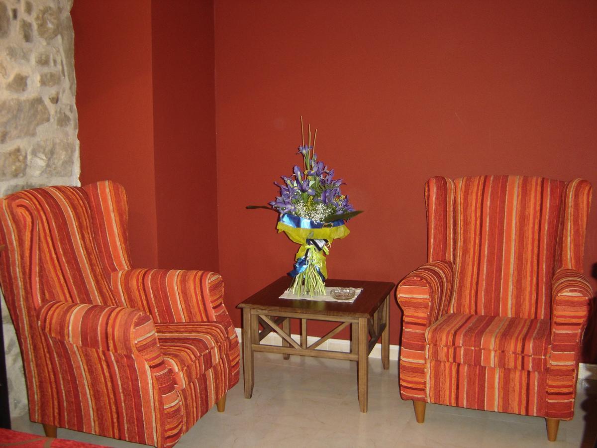 Hostal Casa Laure Y Mª Jose Arens de Lledo Zewnętrze zdjęcie
