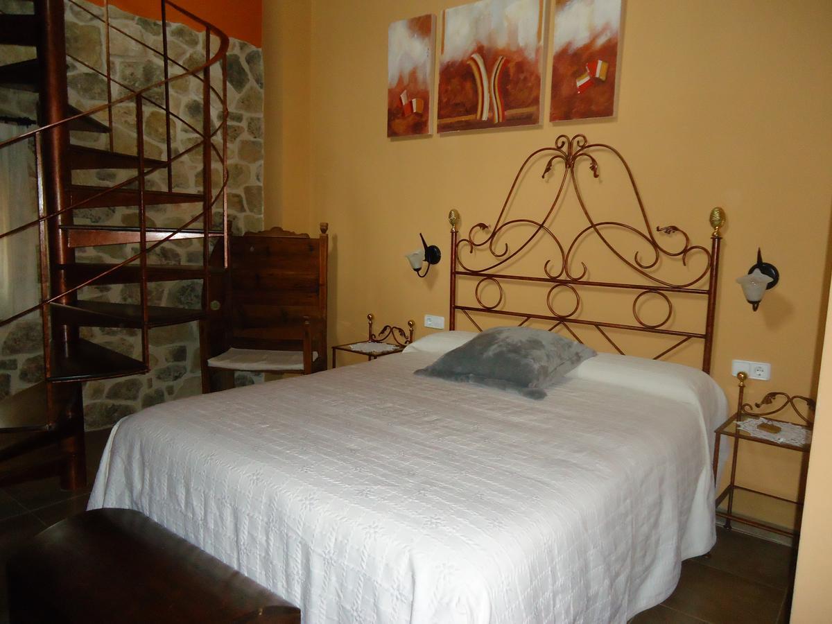 Hostal Casa Laure Y Mª Jose Arens de Lledo Zewnętrze zdjęcie