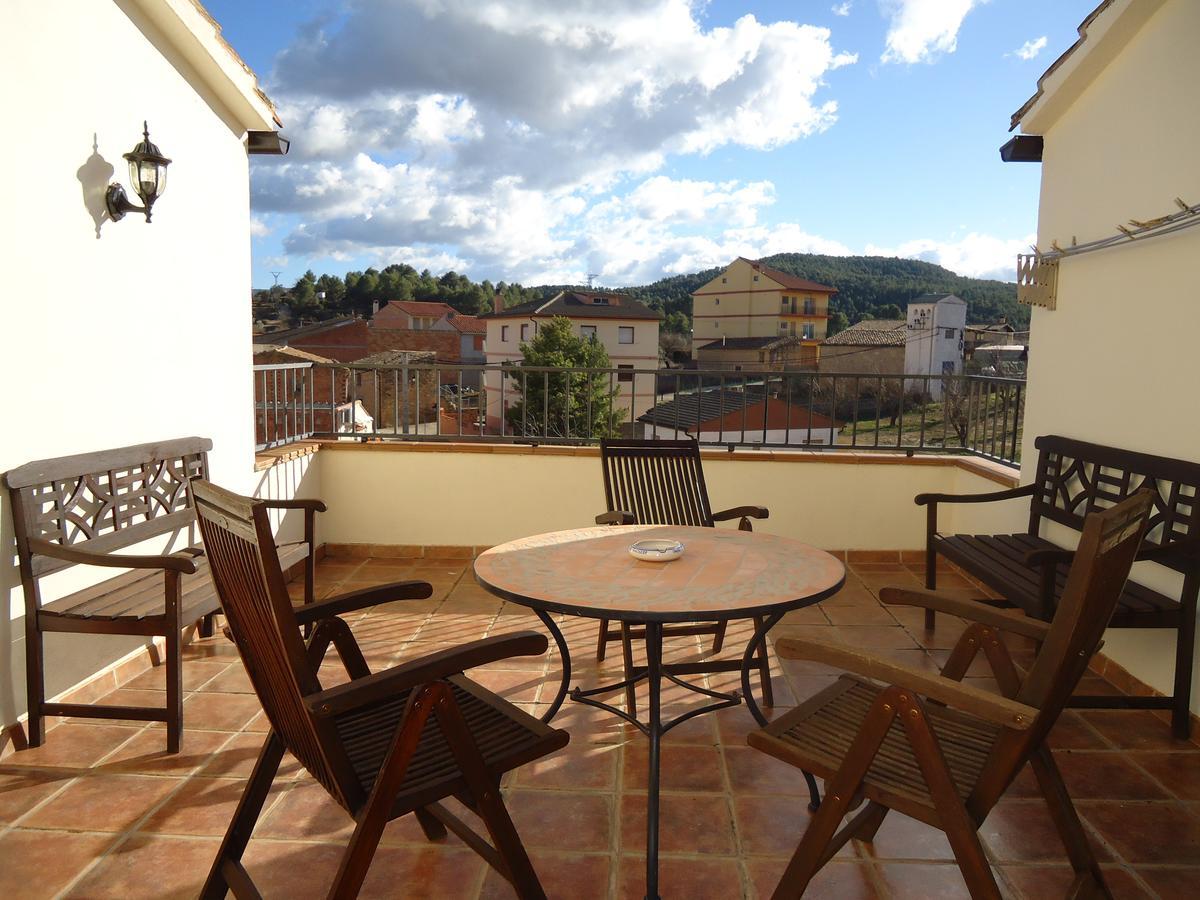Hostal Casa Laure Y Mª Jose Arens de Lledo Zewnętrze zdjęcie